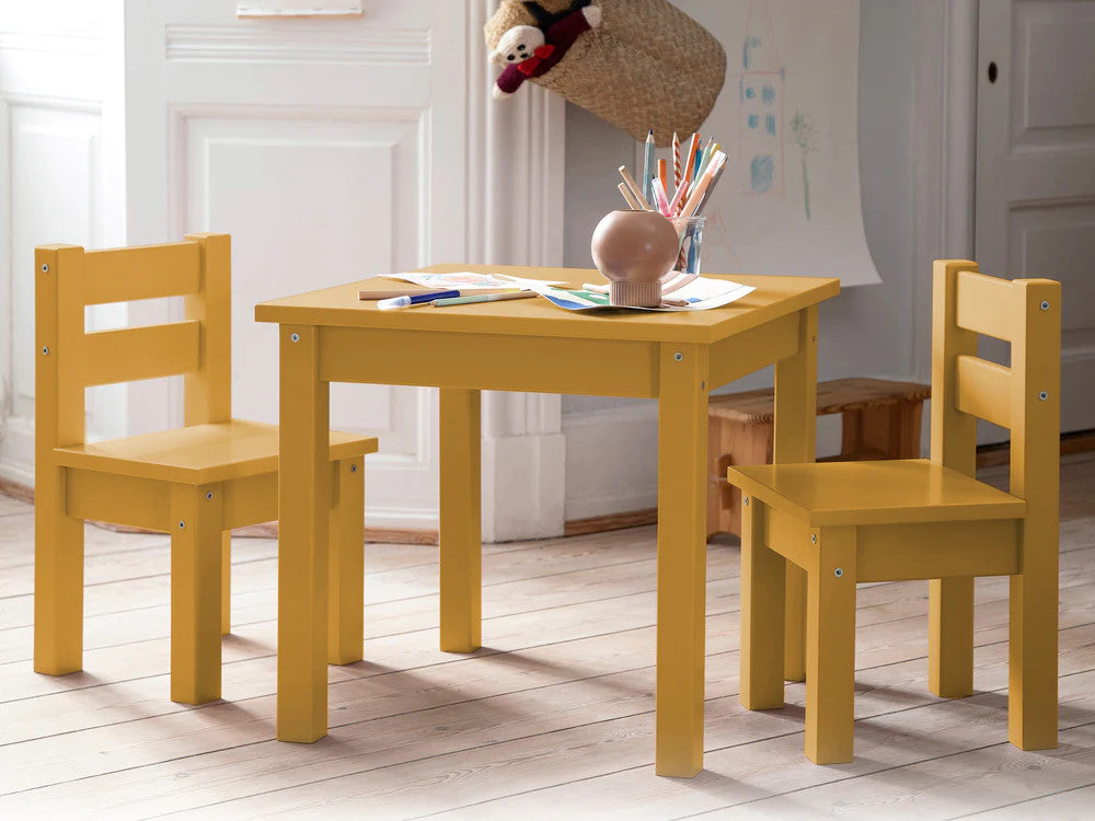 Hoppekids Mads Tisch mit 2 Stühlen Kiefer massiv und MDF