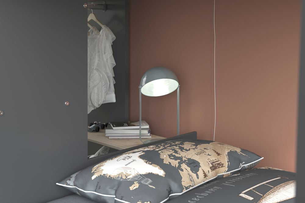 Etagenbett Stim 2 Parisot inkl Kleiderschrank + Bettkasten + Nachttisch + Lattenrostplatten 90*200